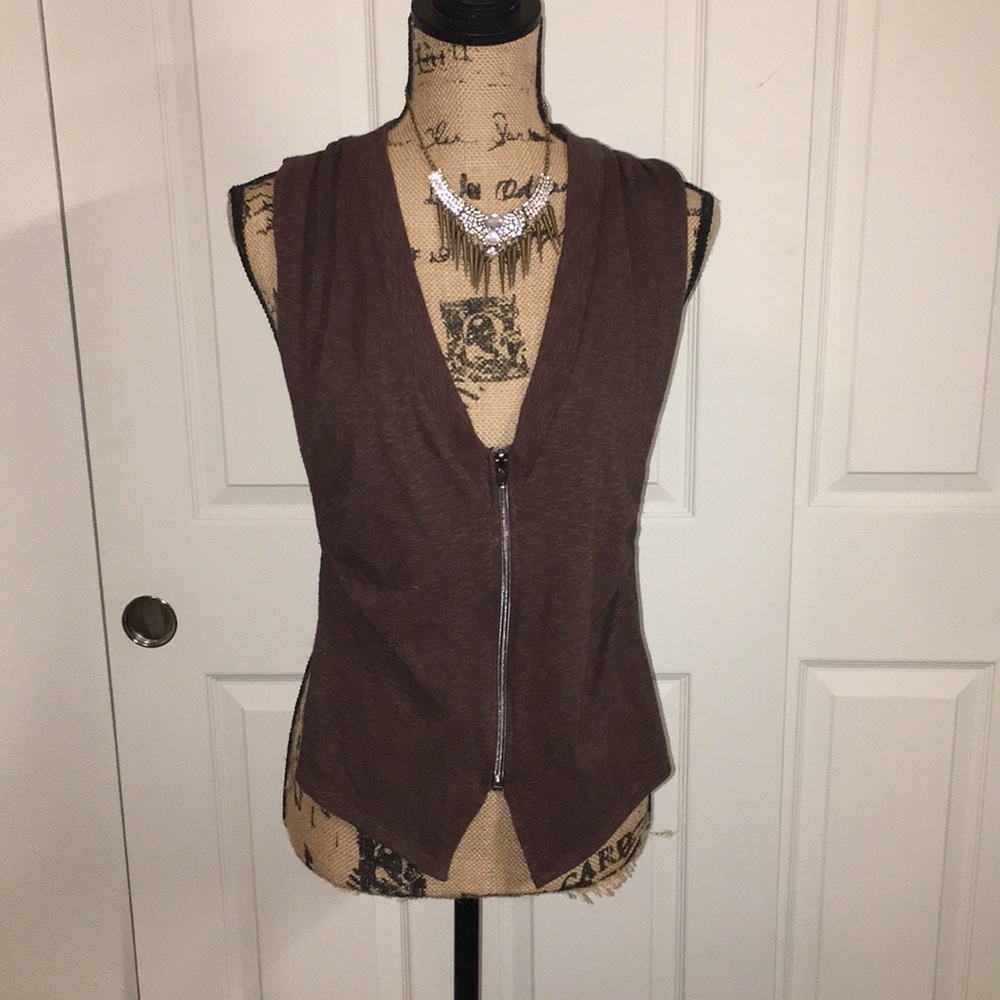 Bke brown vest